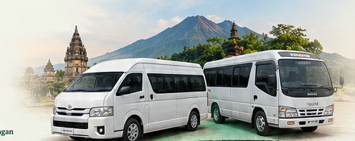 Kendaraan mobil untuk kebutuhan perjalanan dan rental